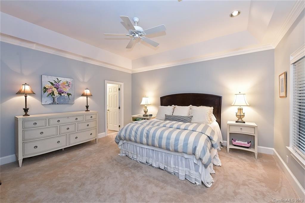 4149 Sharon Commons Lane Charlotte NC 28210