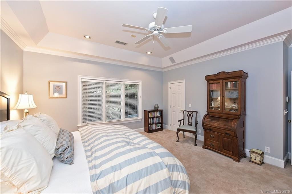 4149 Sharon Commons Lane Charlotte NC 28210