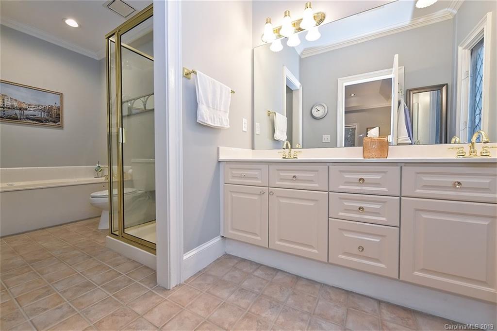 4149 Sharon Commons Lane Charlotte NC 28210