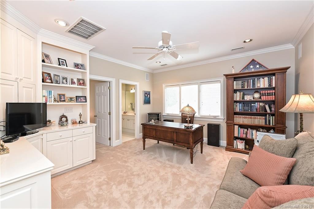 4149 Sharon Commons Lane Charlotte NC 28210