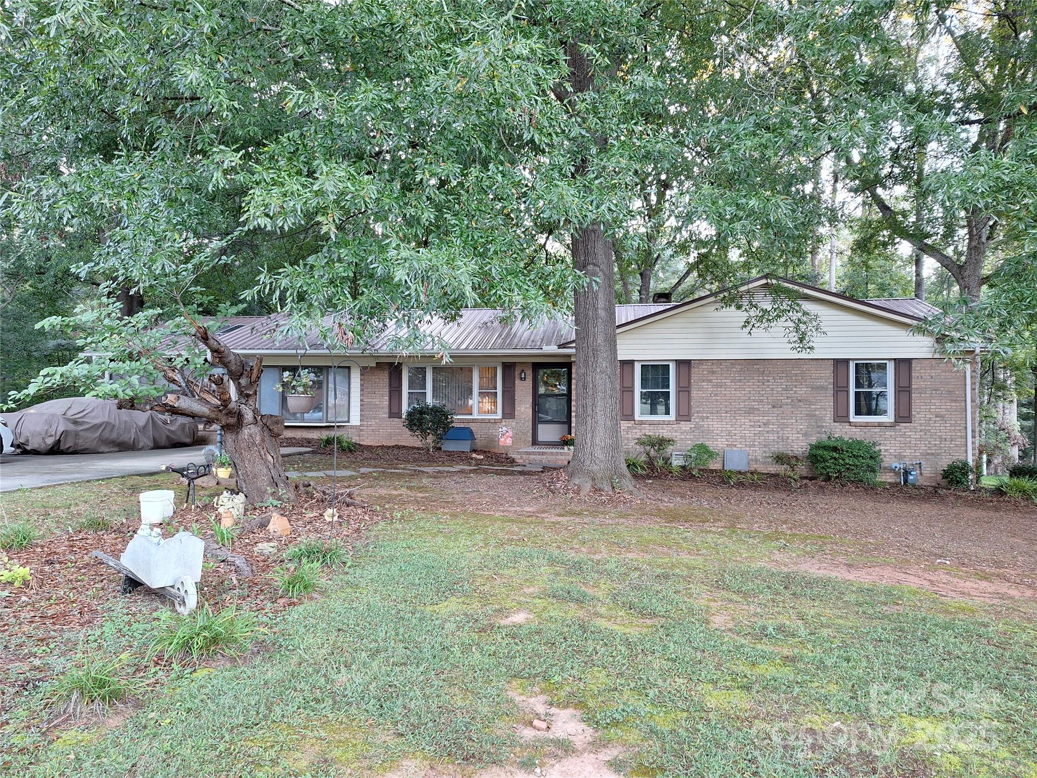 213 Del Vista Drive Lexington NC 27292