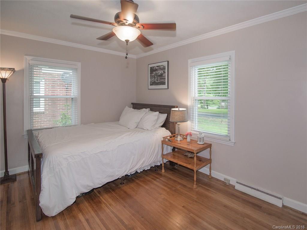 3727 Mcmillan Street Charlotte NC 28205