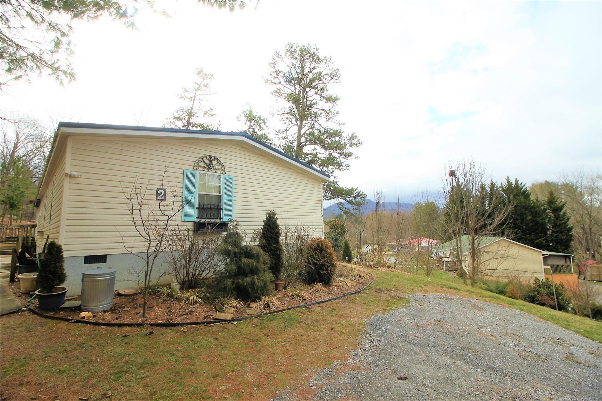 2 Whisper Street Clyde NC 28721