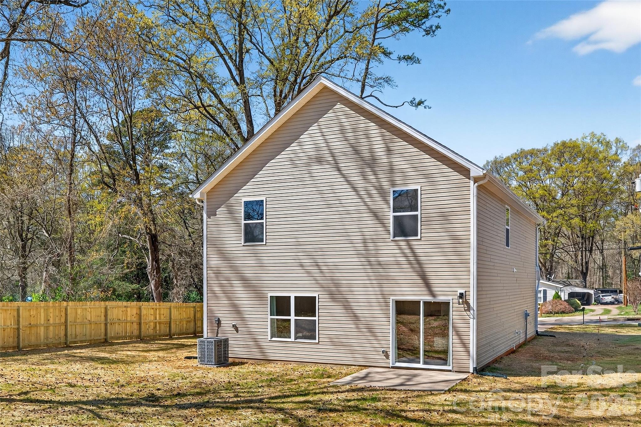 539 Dawn Circle Charlotte NC 28213