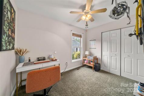 62 Rumbough Place Asheville NC 28806