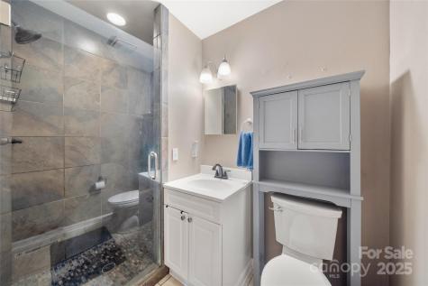 62 Rumbough Place Asheville NC 28806