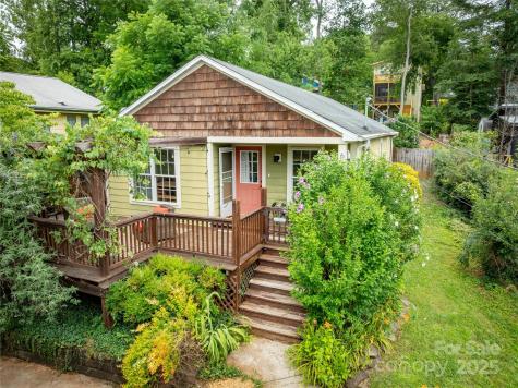 62 Rumbough Place Asheville NC 28806