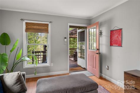 62 Rumbough Place Asheville NC 28806