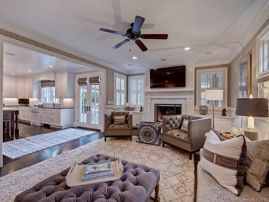 2627 Sherwood Avenue Charlotte NC 28207