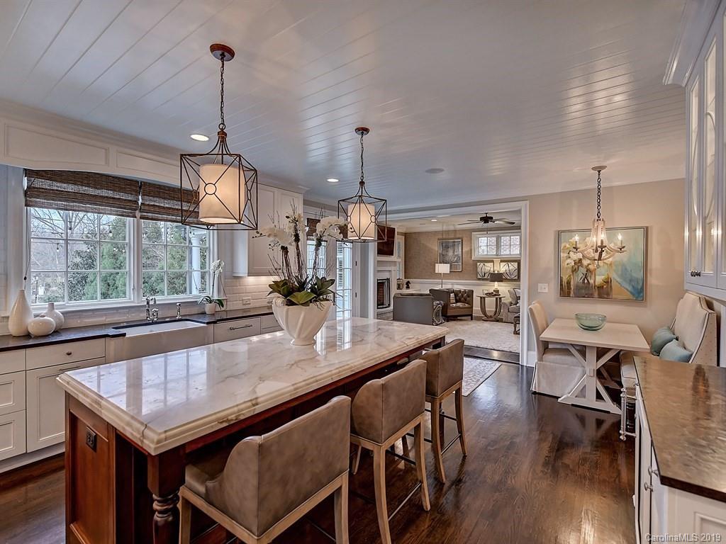 2627 Sherwood Avenue Charlotte NC 28207