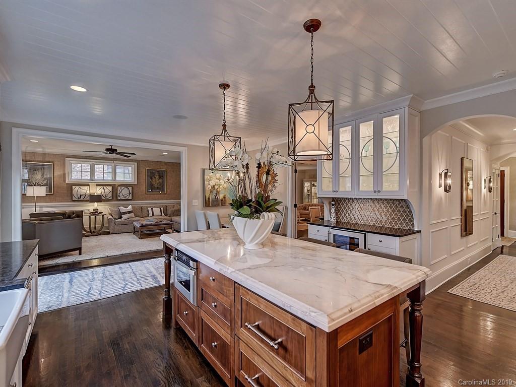 2627 Sherwood Avenue Charlotte NC 28207