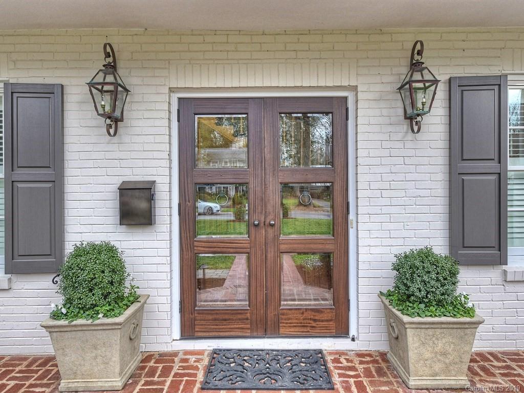 2627 Sherwood Avenue Charlotte NC 28207