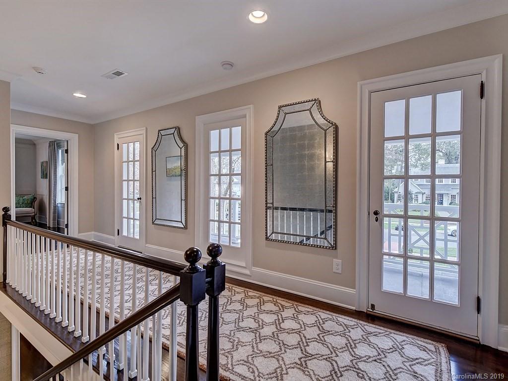 2627 Sherwood Avenue Charlotte NC 28207