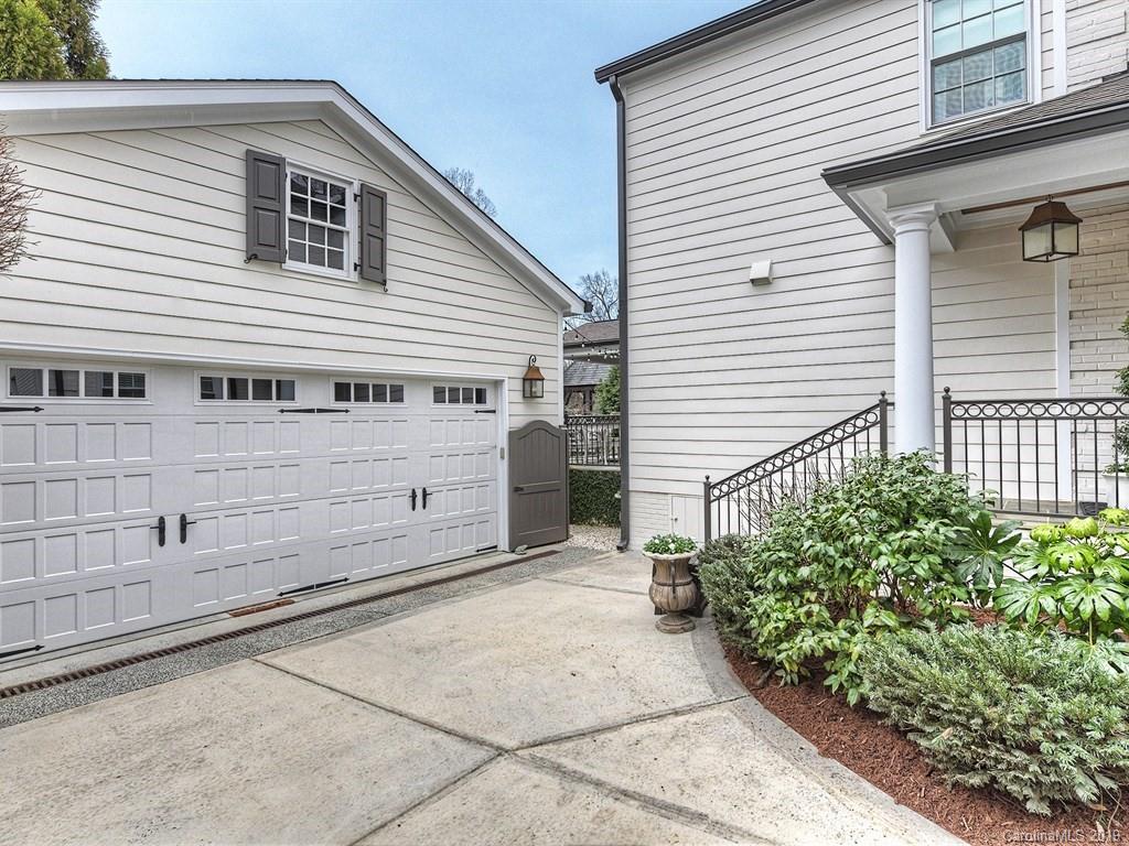 2627 Sherwood Avenue Charlotte NC 28207