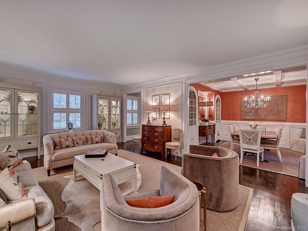2627 Sherwood Avenue Charlotte NC 28207