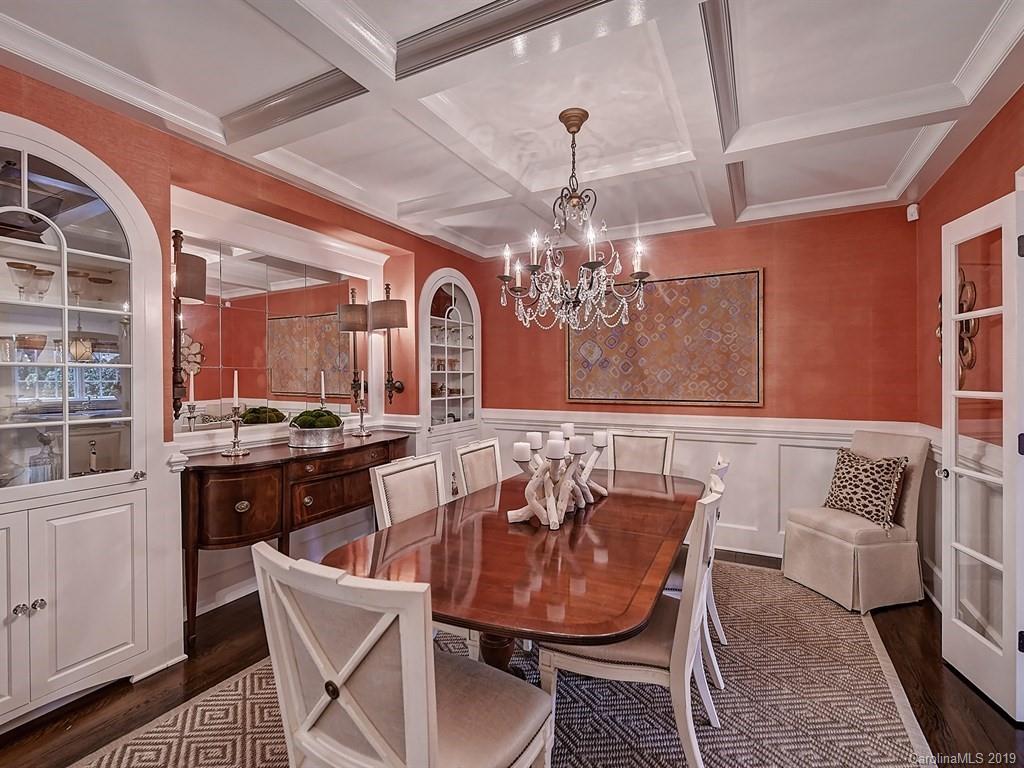 2627 Sherwood Avenue Charlotte NC 28207