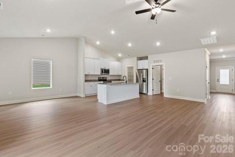 6726 Fairford Drive Charlotte NC 28215