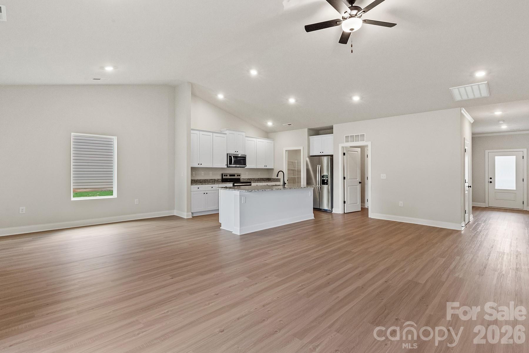 6726 Fairford Drive Charlotte NC 28215