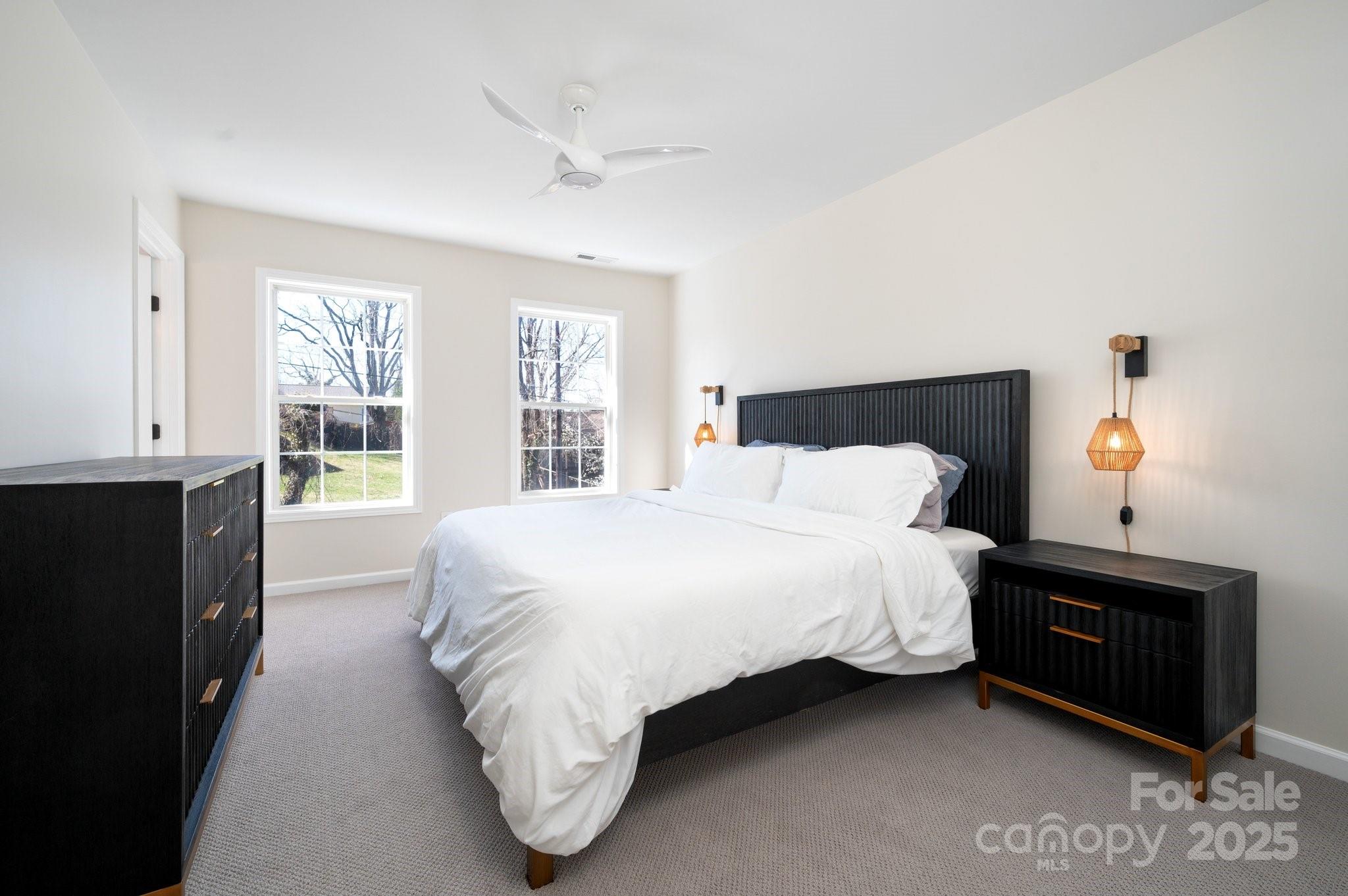 10 Peace Street Asheville NC 28806