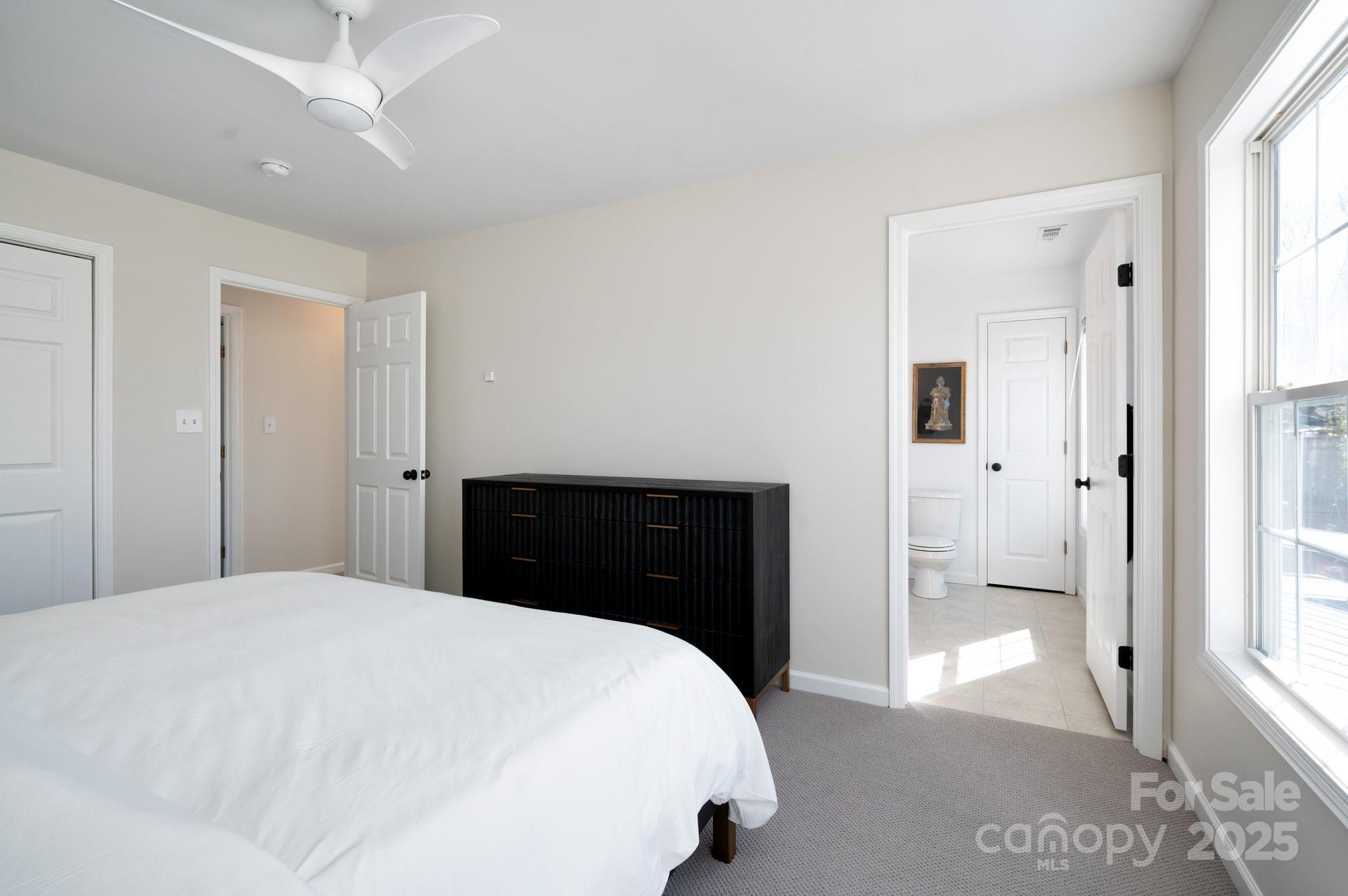 10 Peace Street Asheville NC 28806