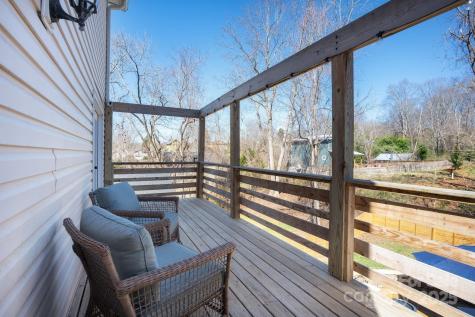 10 Peace Street Asheville NC 28806