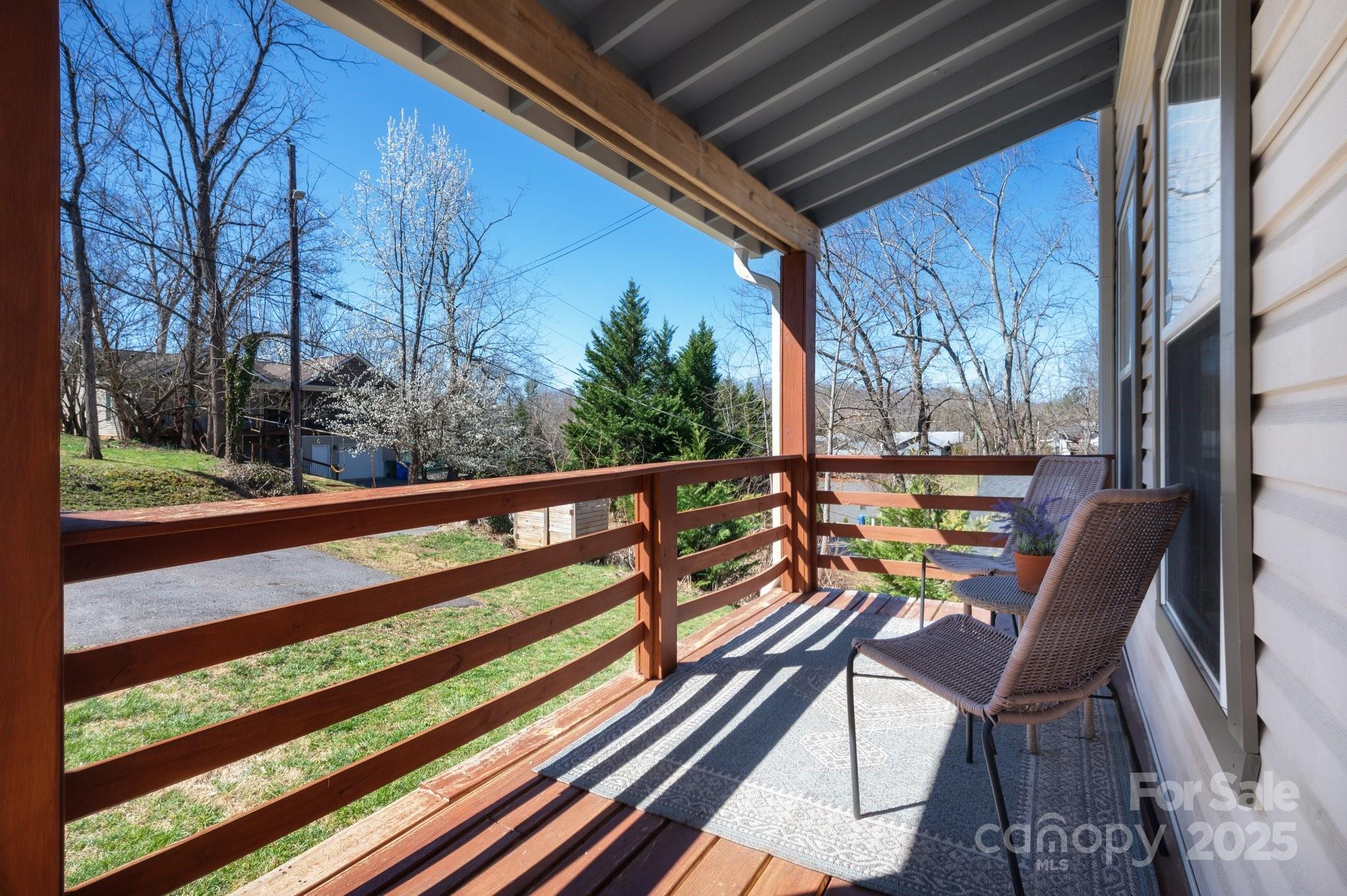 10 Peace Street Asheville NC 28806