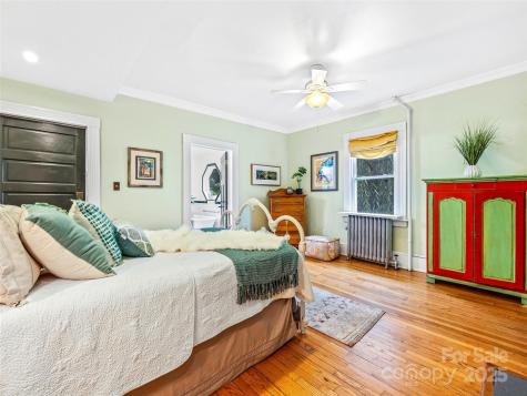 138 S French Broad Avenue Asheville NC 28801