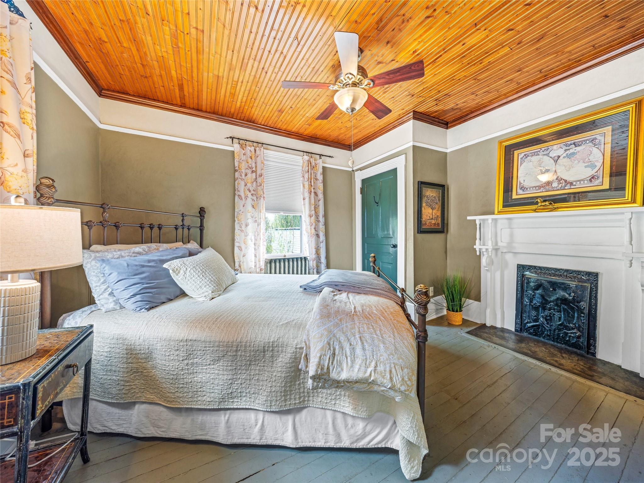 138 S French Broad Avenue Asheville NC 28801