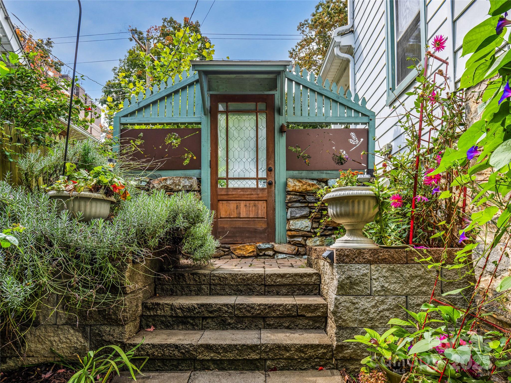 138 S French Broad Avenue Asheville NC 28801