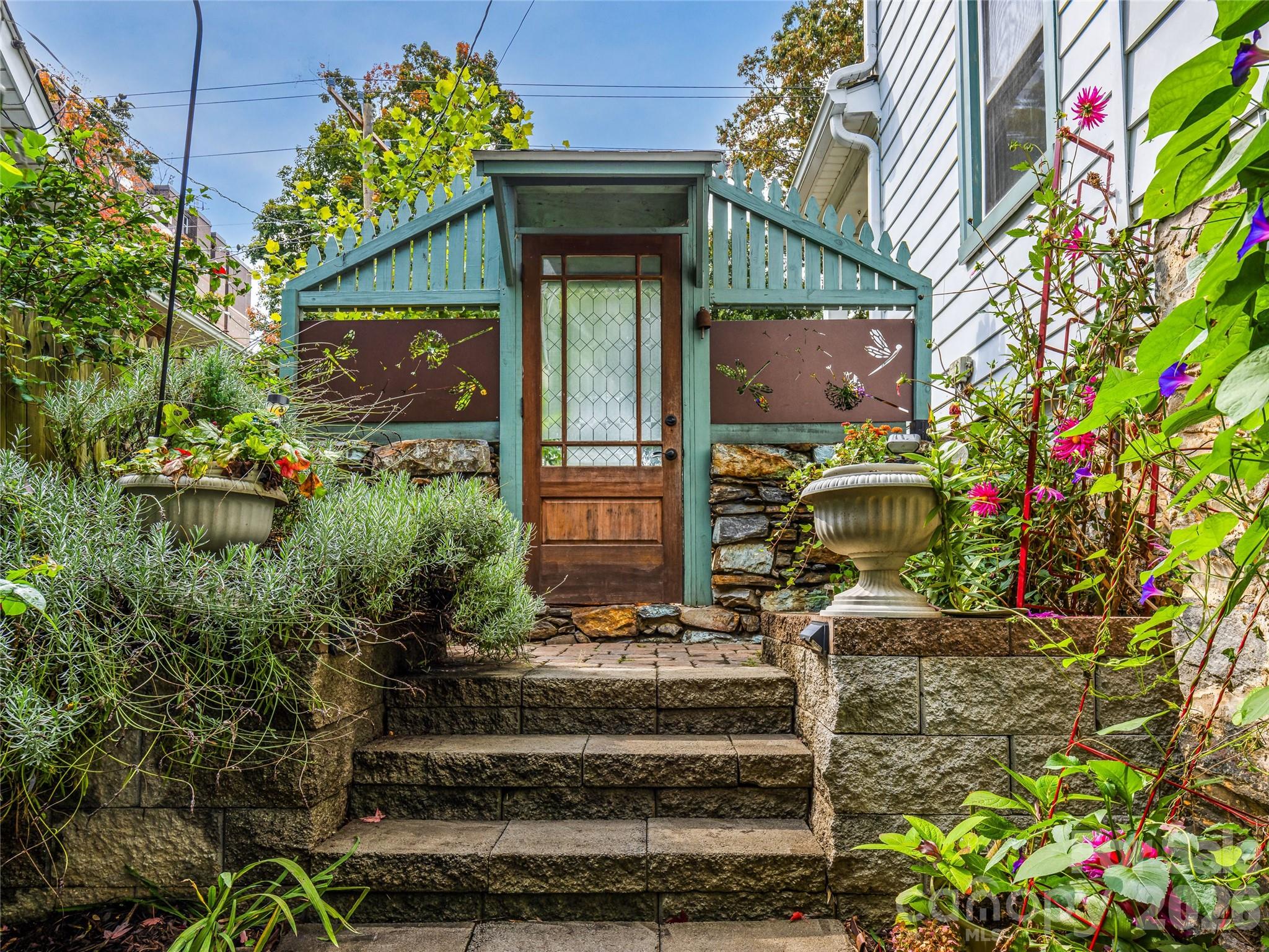 138 S French Broad Avenue Asheville NC 28801