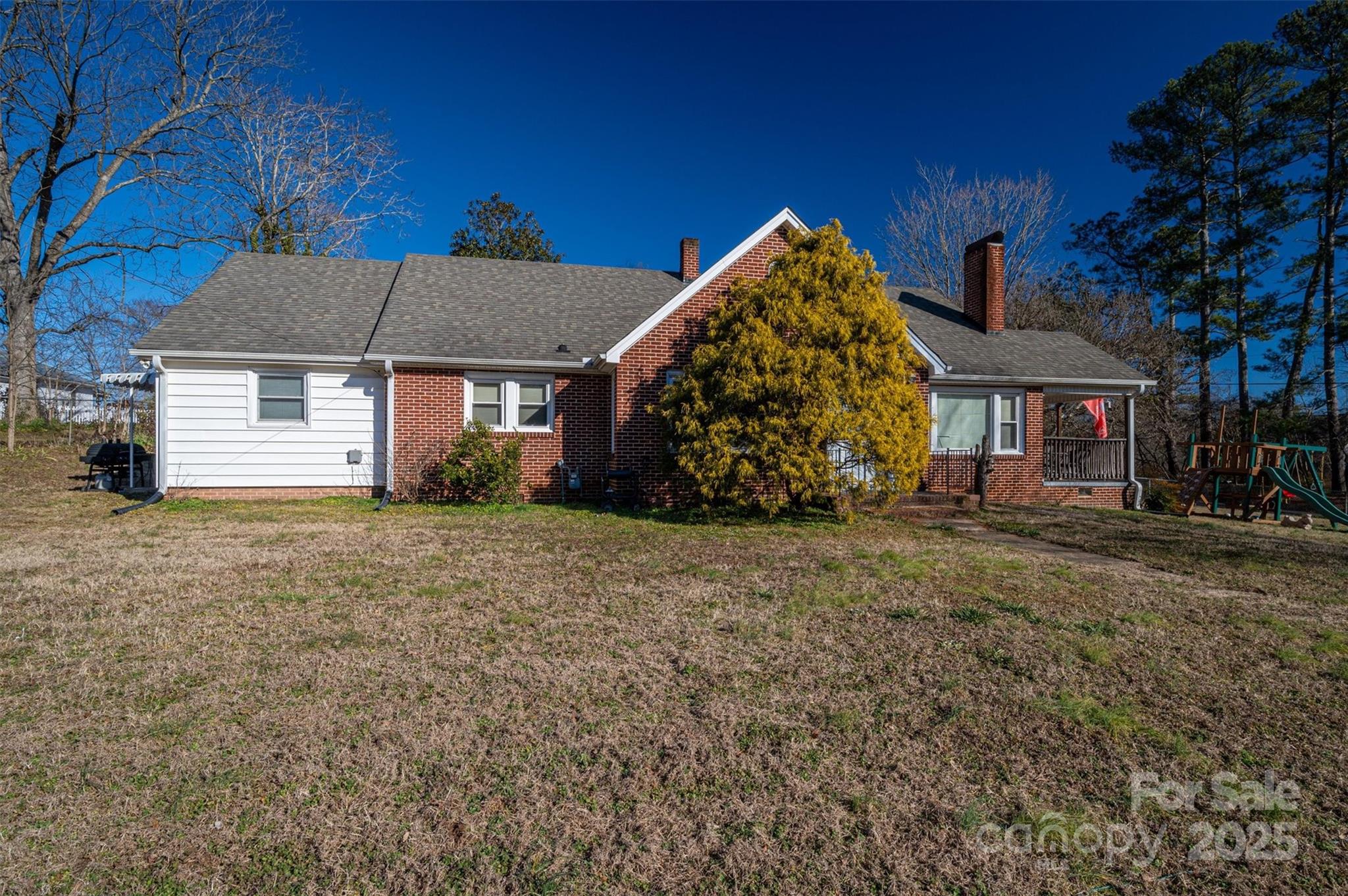 327 S Grove Street Lincolnton NC 28092