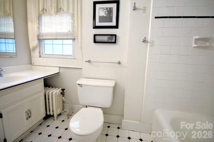 8 Colonial Place Asheville NC 28804