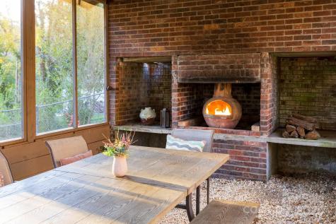 87 Pershing Road Asheville NC 28805