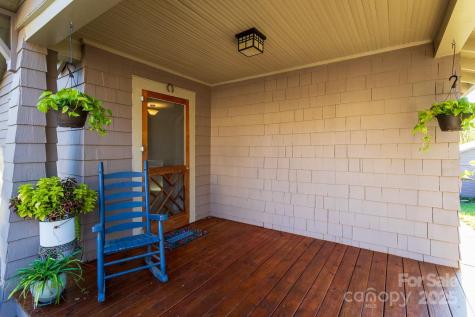 87 Pershing Road Asheville NC 28805