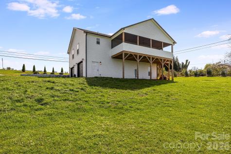 1021 Alexander Road Leicester NC 28748