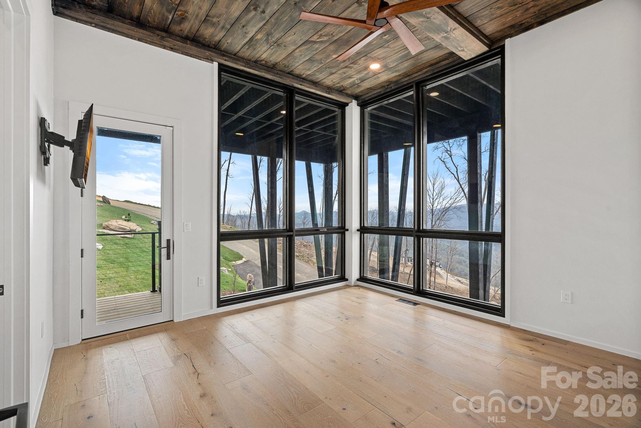 404 Silver Eagle Trail Banner Elk NC 28604