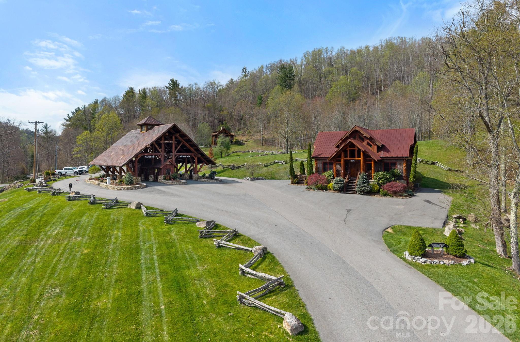 404 Silver Eagle Trail Banner Elk NC 28604