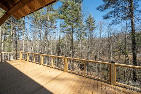 22 Deep Woods Road Weaverville NC 28787
