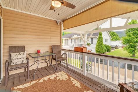 101 Strollers Lane Waynesville NC 28785