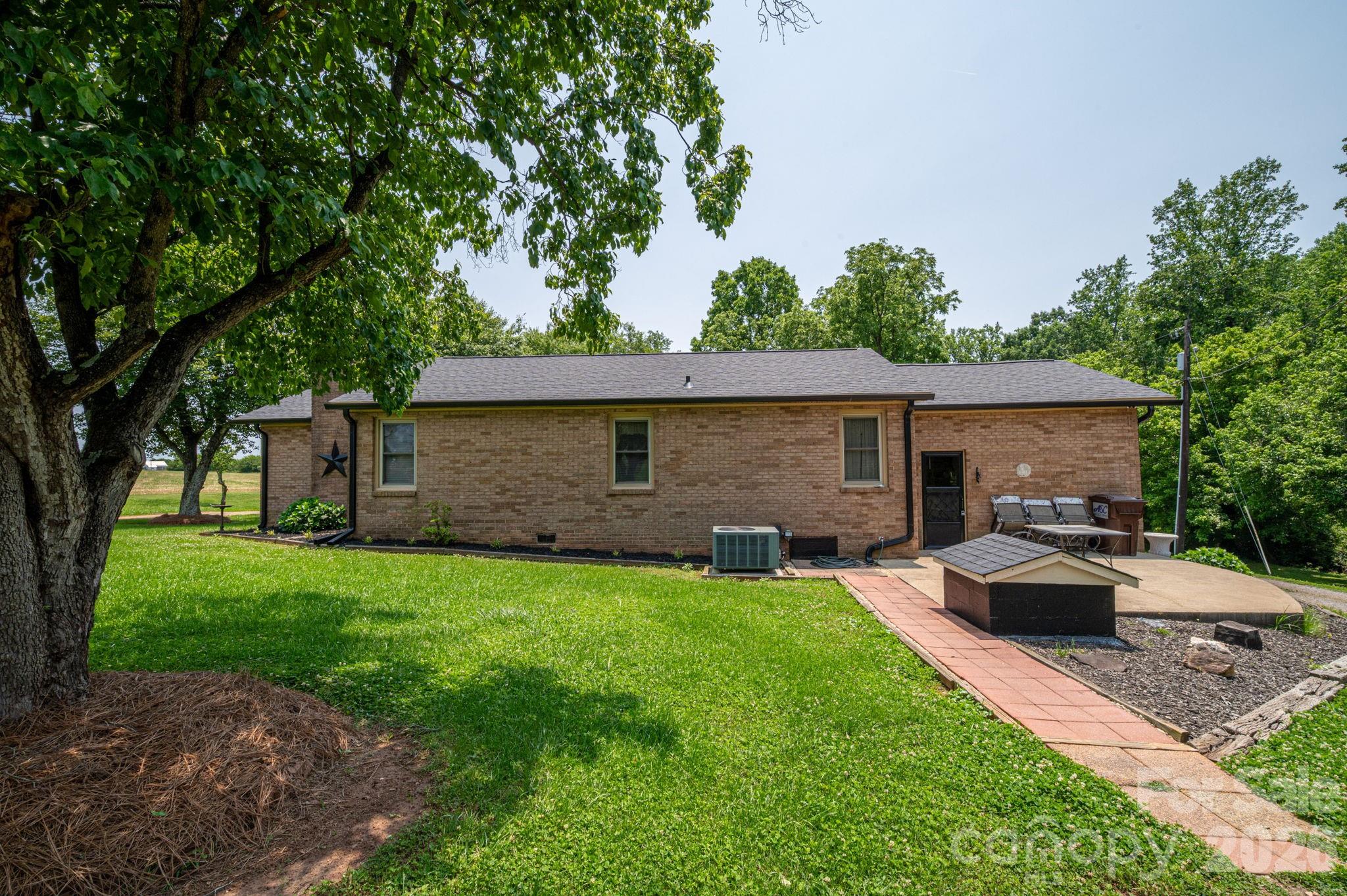5958 Hoover Elmore Road Lincolnton NC 28092