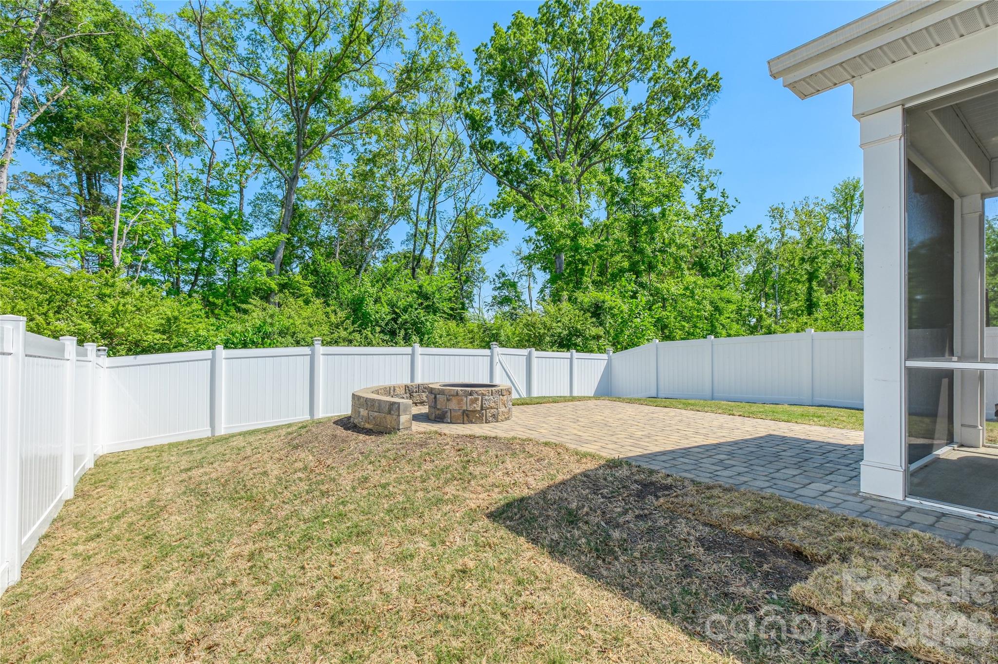 3881 Center Place Drive Harrisburg NC 28075