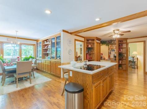 819 Chesterfield Circle SW Lenoir NC 28645