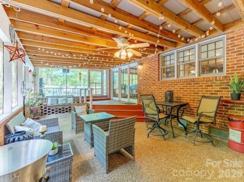 819 Chesterfield Circle SW Lenoir NC 28645