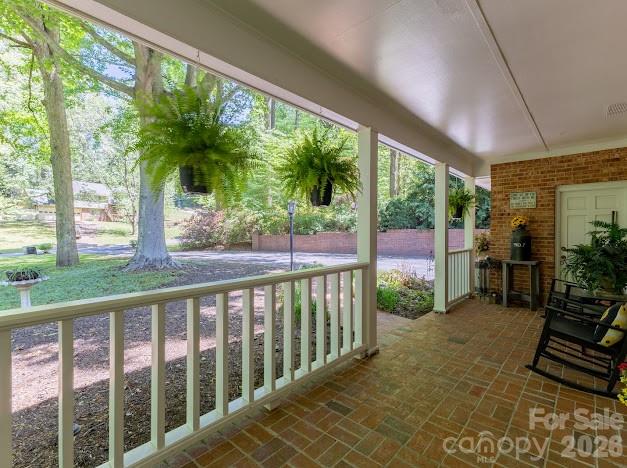 819 Chesterfield Circle SW Lenoir NC 28645