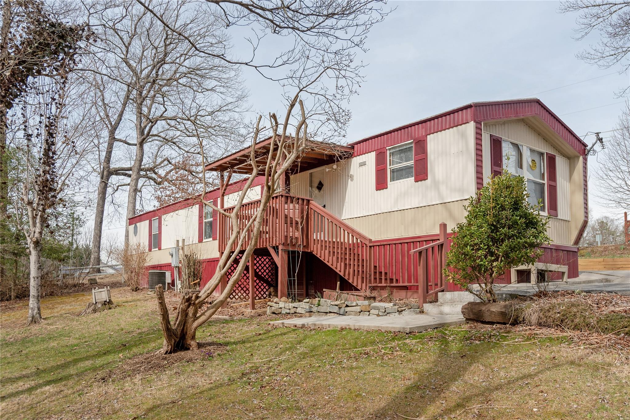 2 N Mockingbird Lane Arden NC 28704