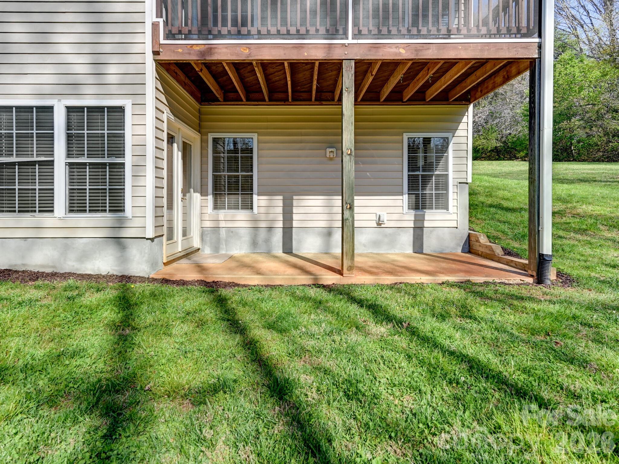 72 Creeks End Circle Mills River NC 28759