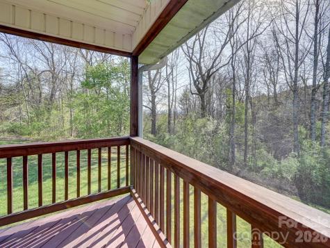 72 Creeks End Circle Mills River NC 28759