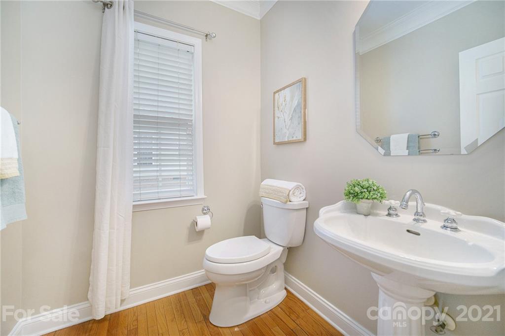 1715 Sanridge Wind Lane Charlotte NC 28262