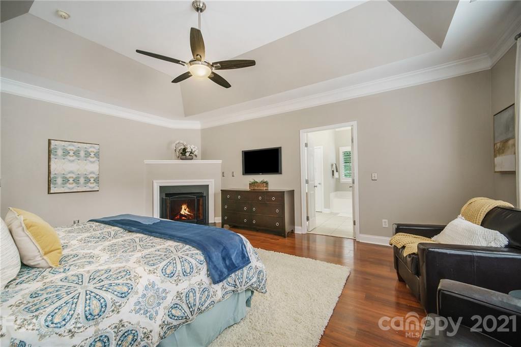 1715 Sanridge Wind Lane Charlotte NC 28262