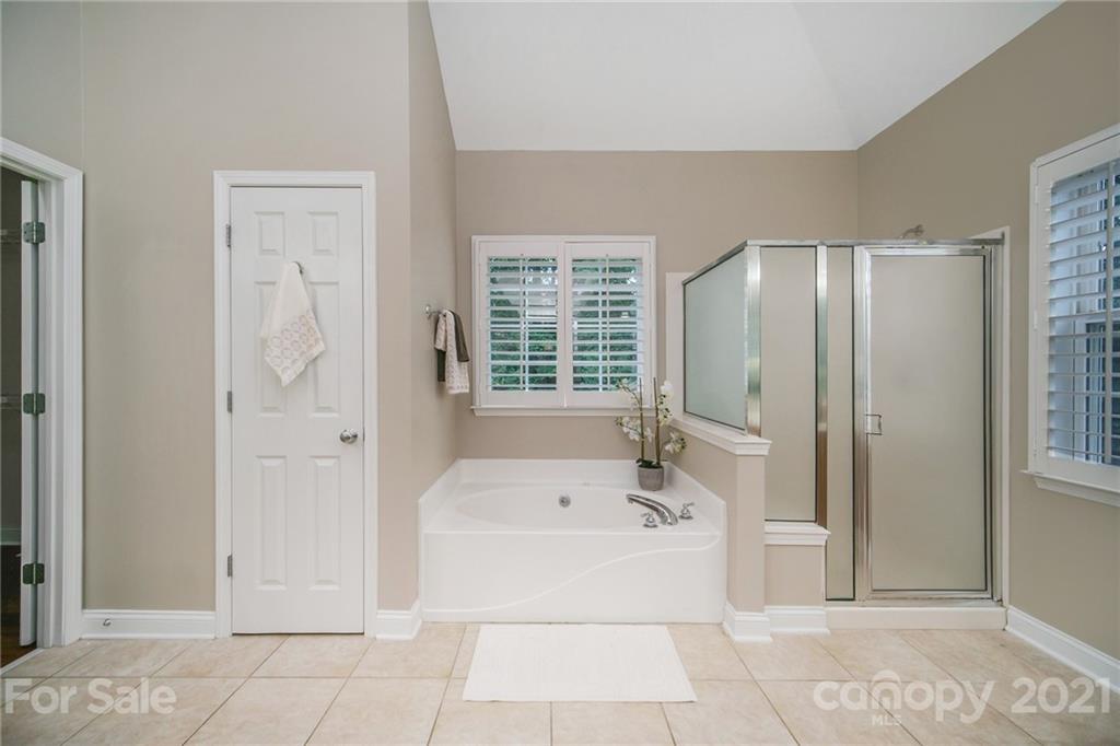 1715 Sanridge Wind Lane Charlotte NC 28262